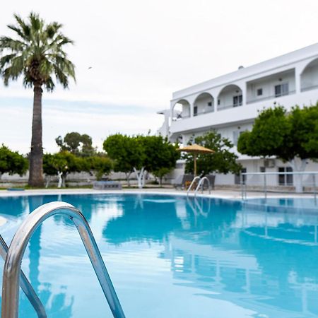 Manos Pension Faliraki Extérieur photo