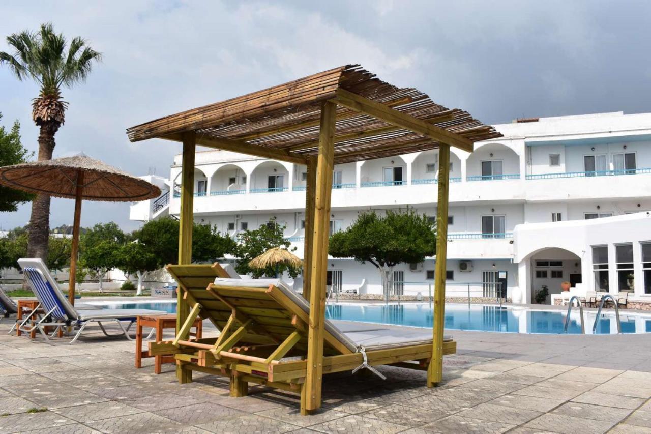 Manos Pension Faliraki Extérieur photo