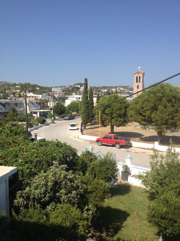 Manos Pension Faliraki Chambre photo