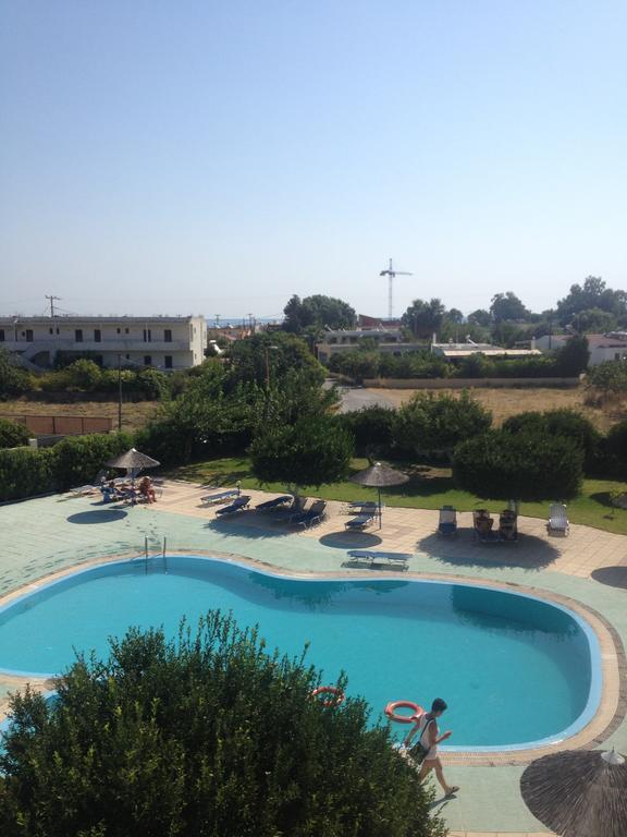 Manos Pension Faliraki Chambre photo