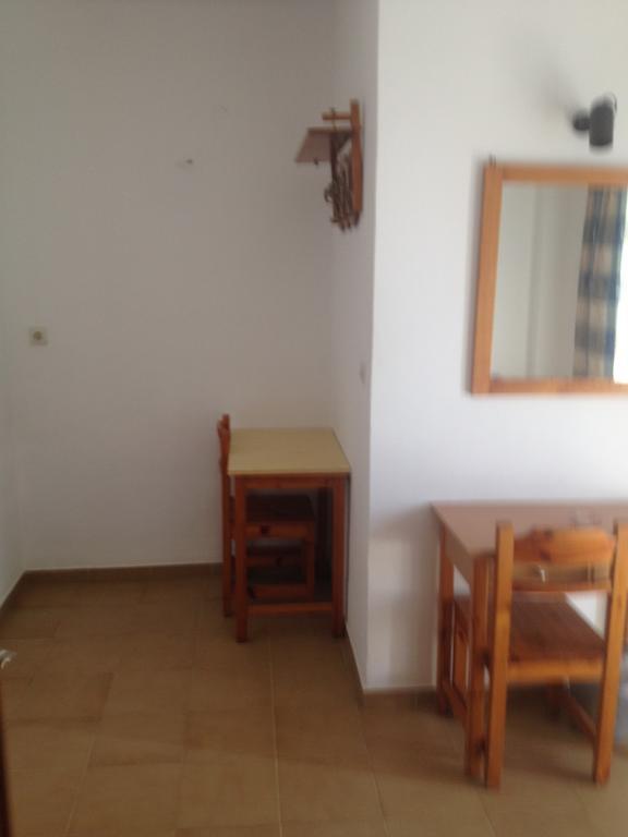 Manos Pension Faliraki Extérieur photo